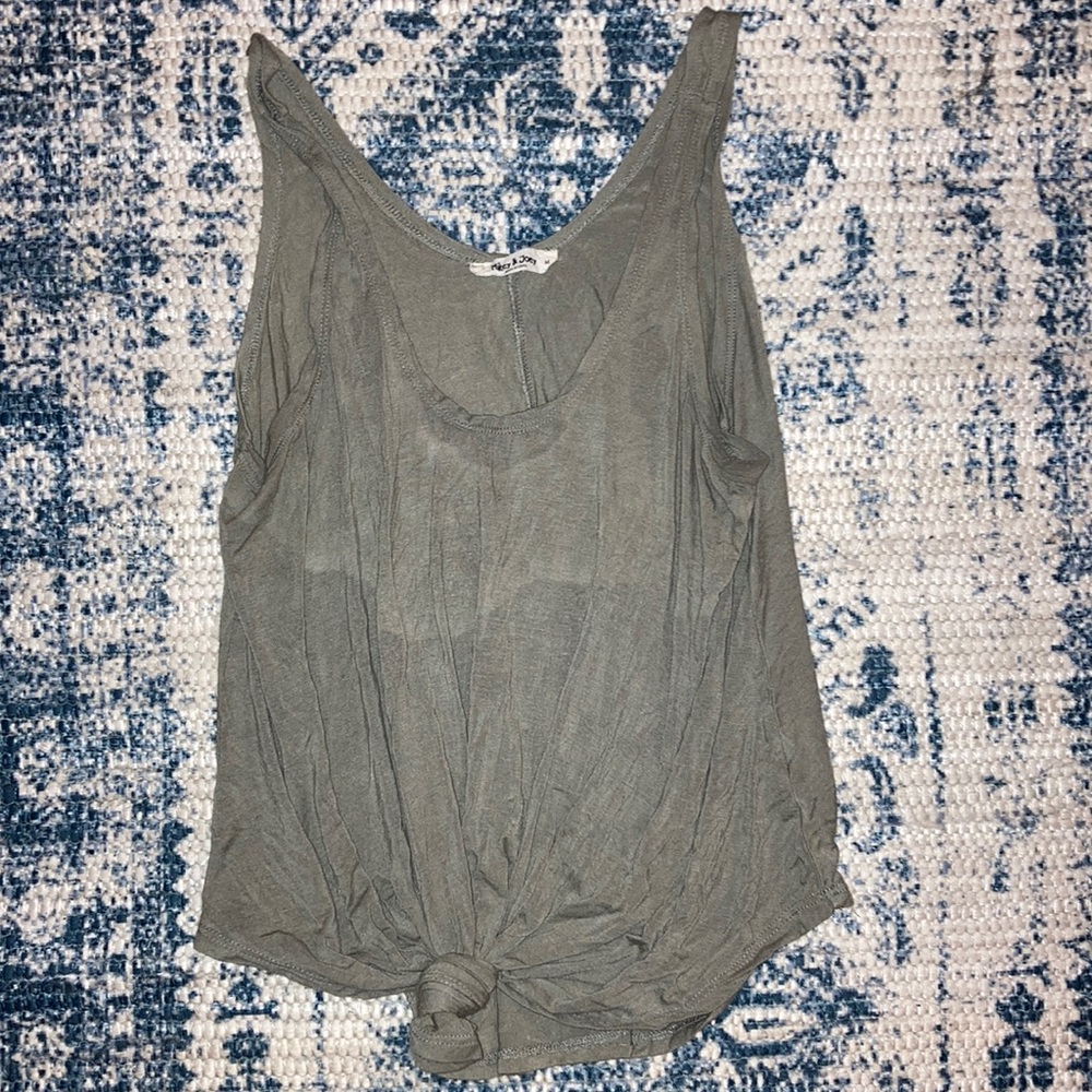 Light green barely worn tank top